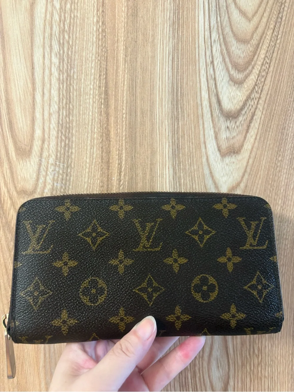 Authentic Louis Vuitton Monogram Zippy Wallet Brown Zip Around Long Wallet